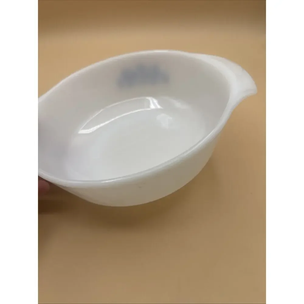 VTG Fire King Anchor Hocking Blue Corn Flower 1 QT Milk Glass Casserole -#436